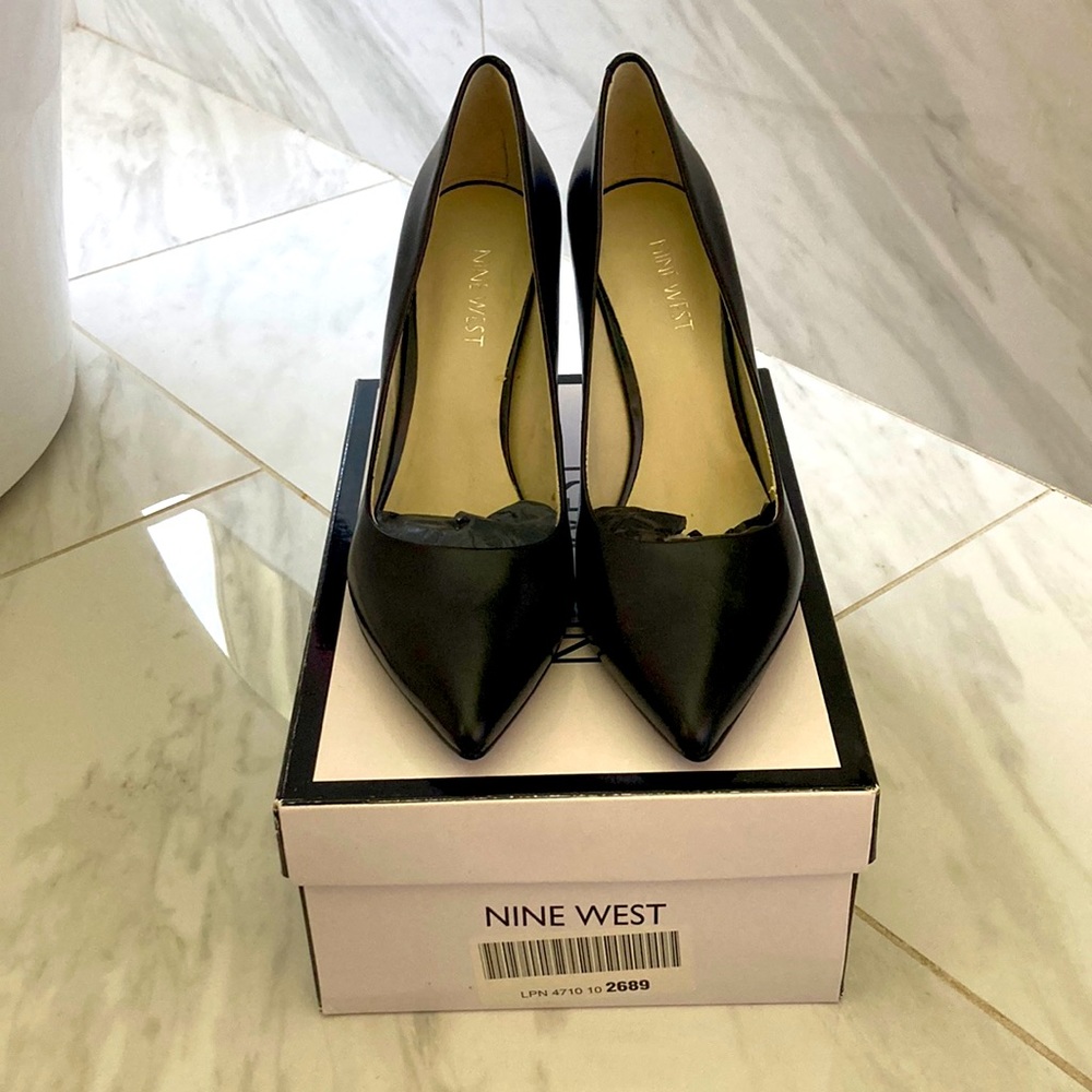 Brand new black pumps from Nine West.